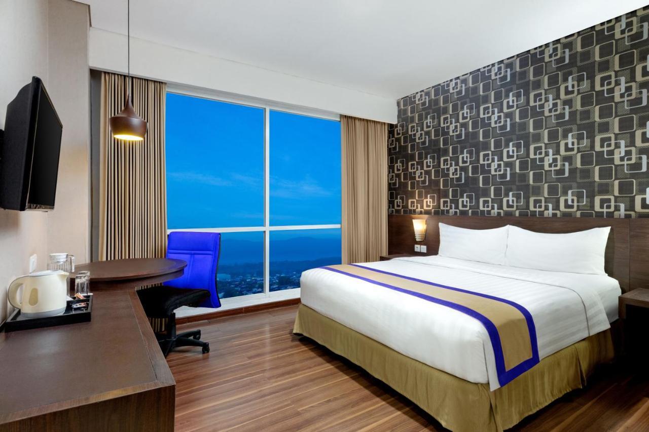 Aston Jember Hotel & Conference Center Luaran gambar