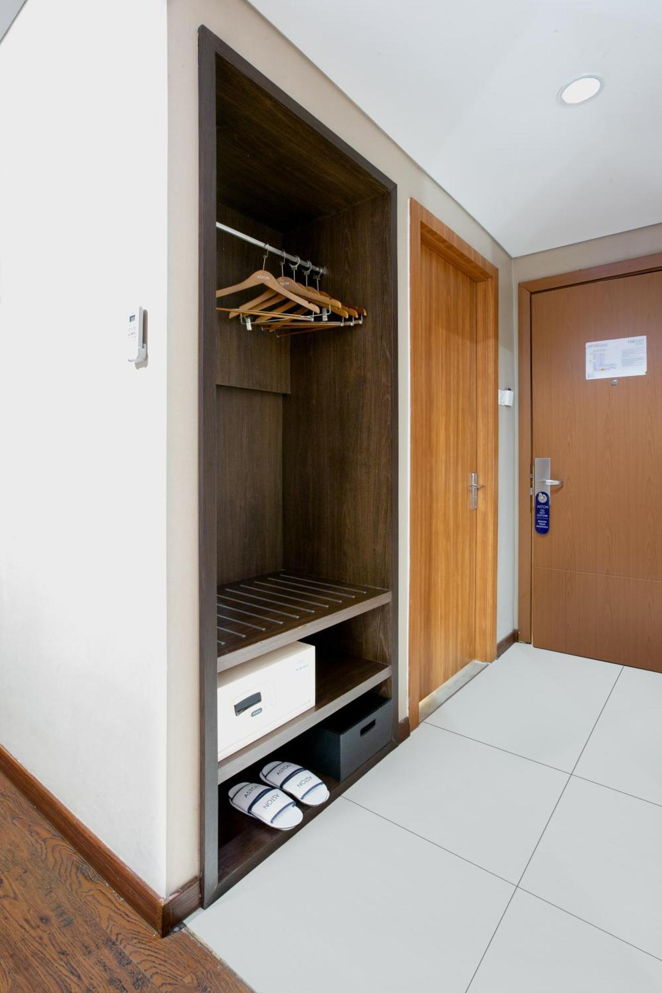 Aston Jember Hotel & Conference Center Luaran gambar